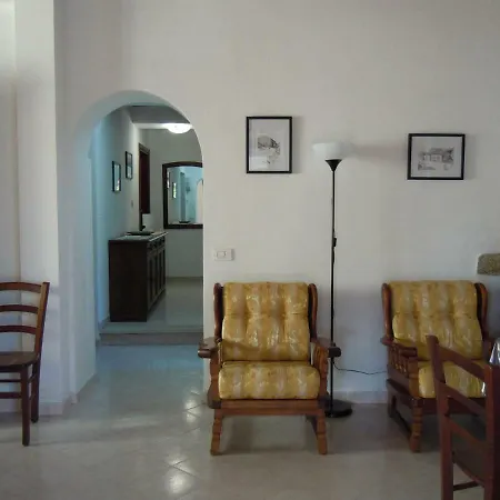 Casa Zi' Rulia 펜션 *